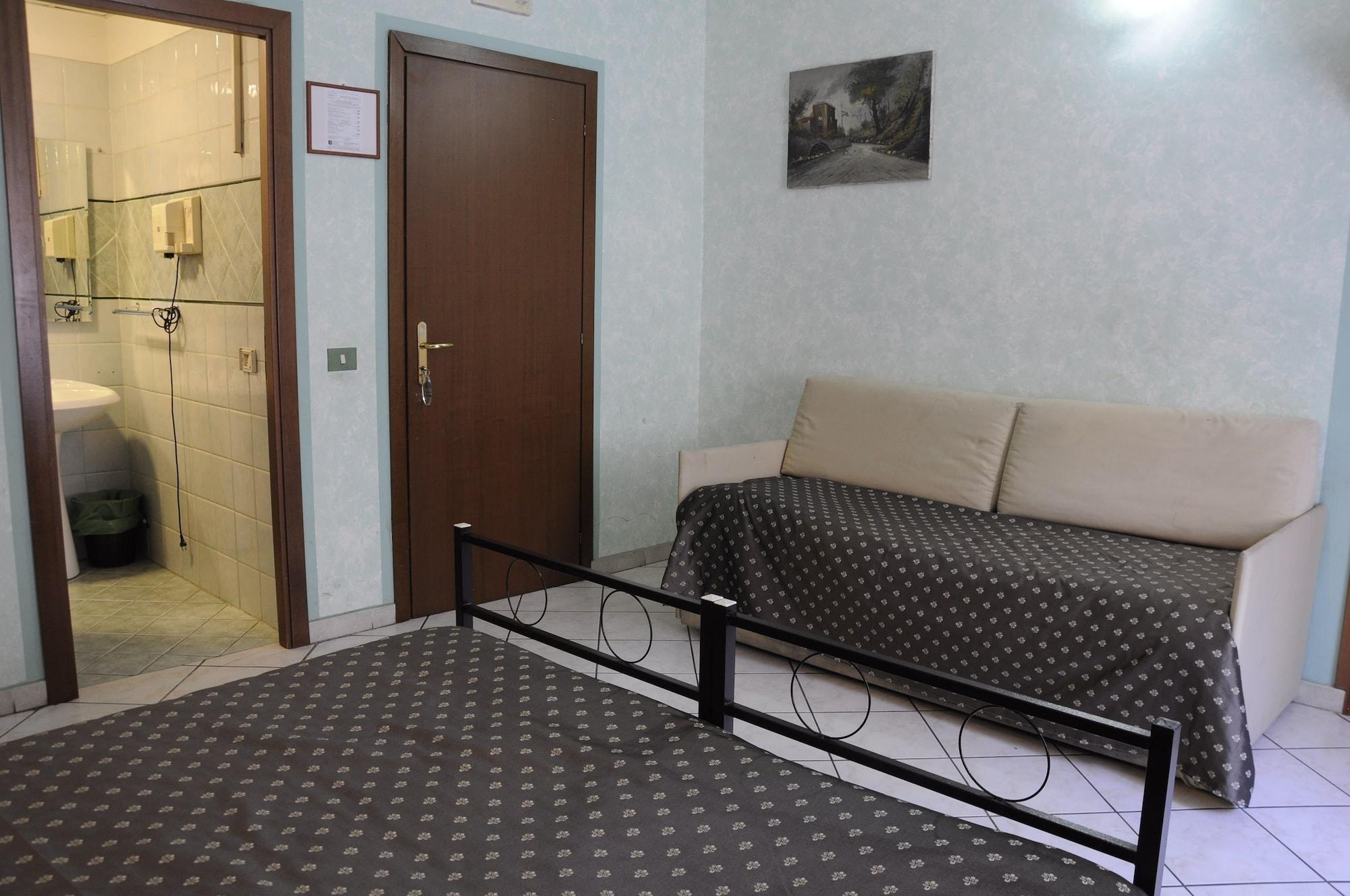 Hotel Farini Rome Bagian luar foto