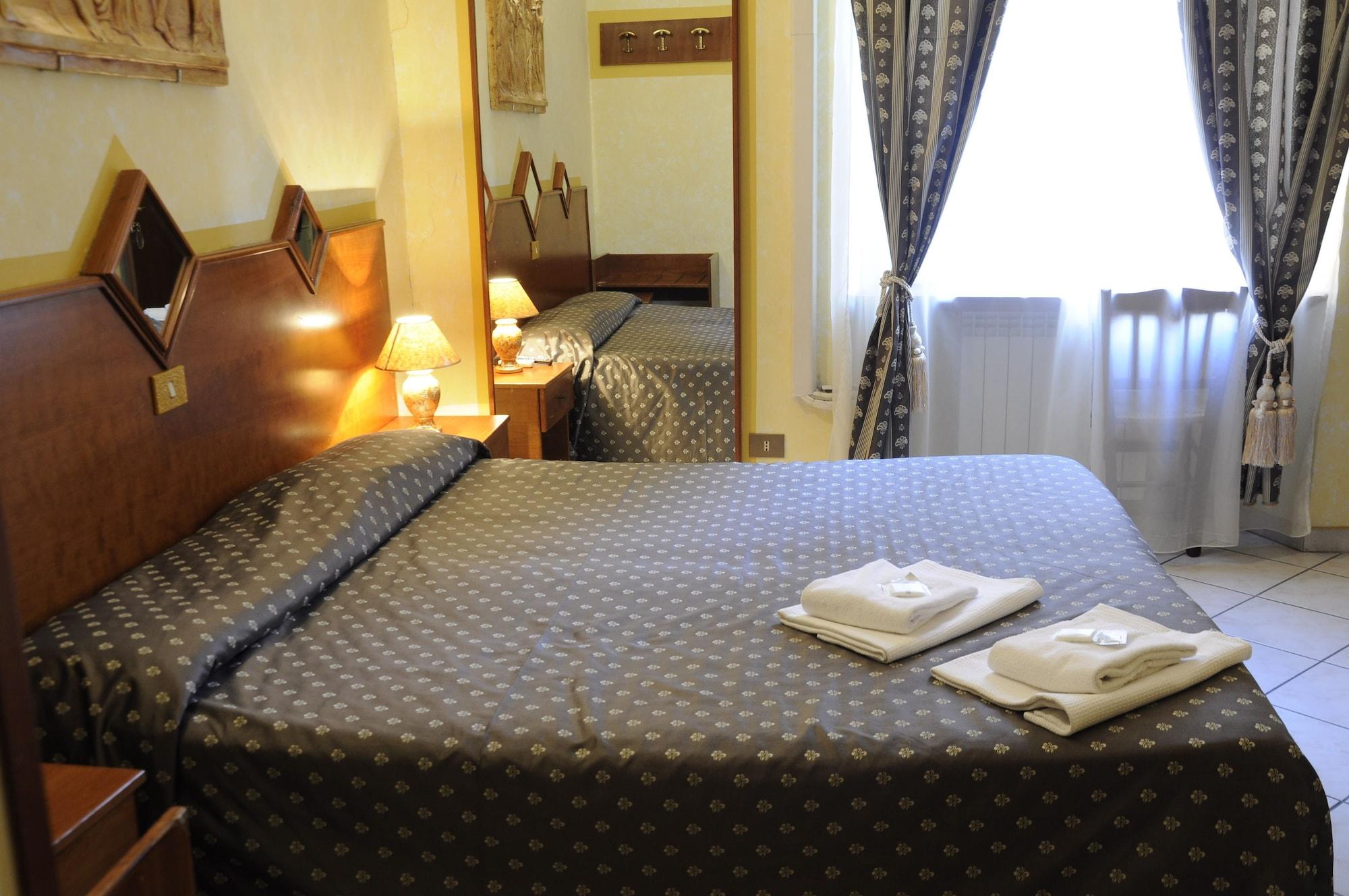 Hotel Farini Rome Bagian luar foto